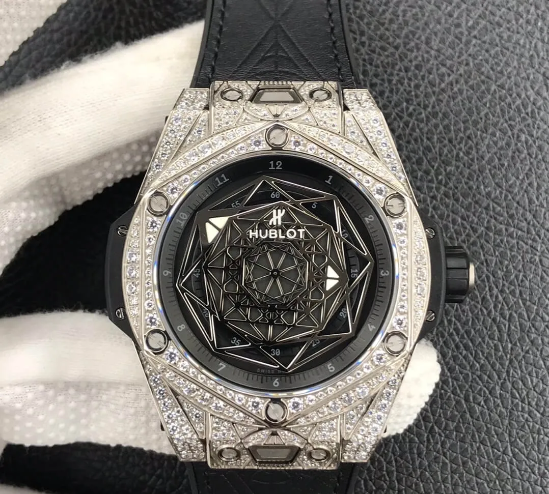 Hublot Big Bang 415.NX.1112.VR.1704.MXM17 WWF Factory 1:1 Best Edition Replica Watch Black Strap
